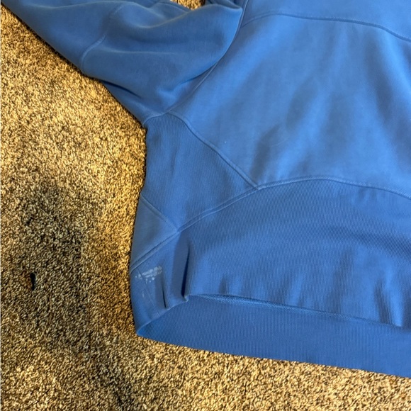 SOLD ON CURTSY - Picture 5 of 6